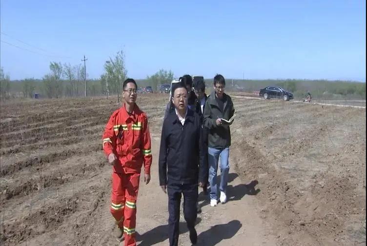 三河市长刘连杰暗查暗访三河市清明节期间森林防火工作