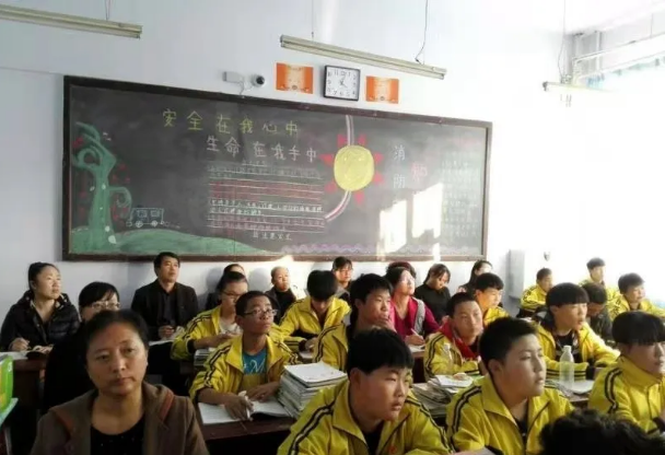 「名师风采」阳原县第一中学胡贵清 培养学生的自主学习能力和创新能力